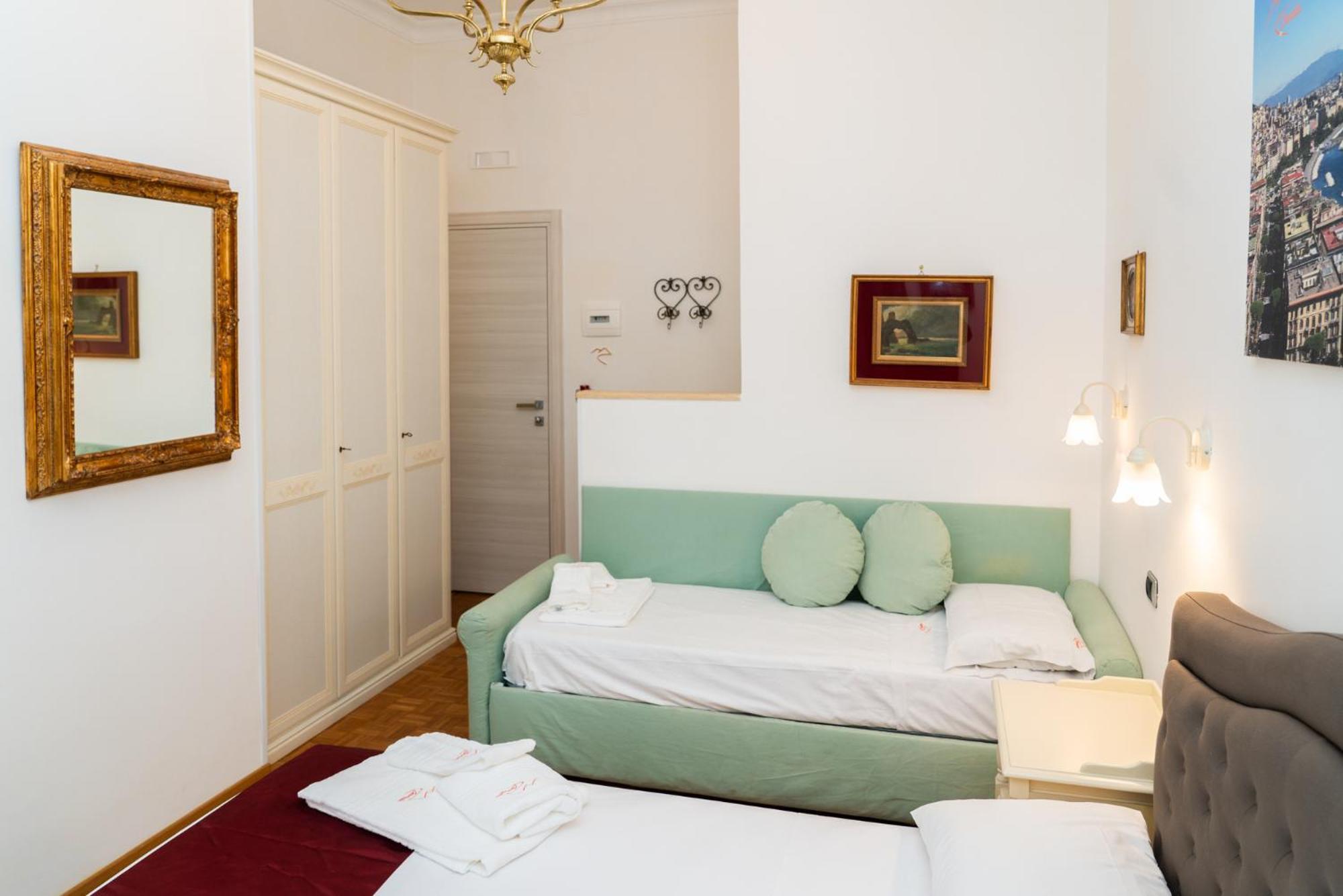 Suite Cervantes Napoli Exterior foto